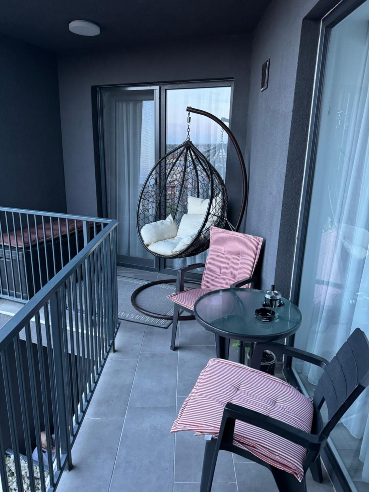 Magnific Apartment Oradea Luaran gambar